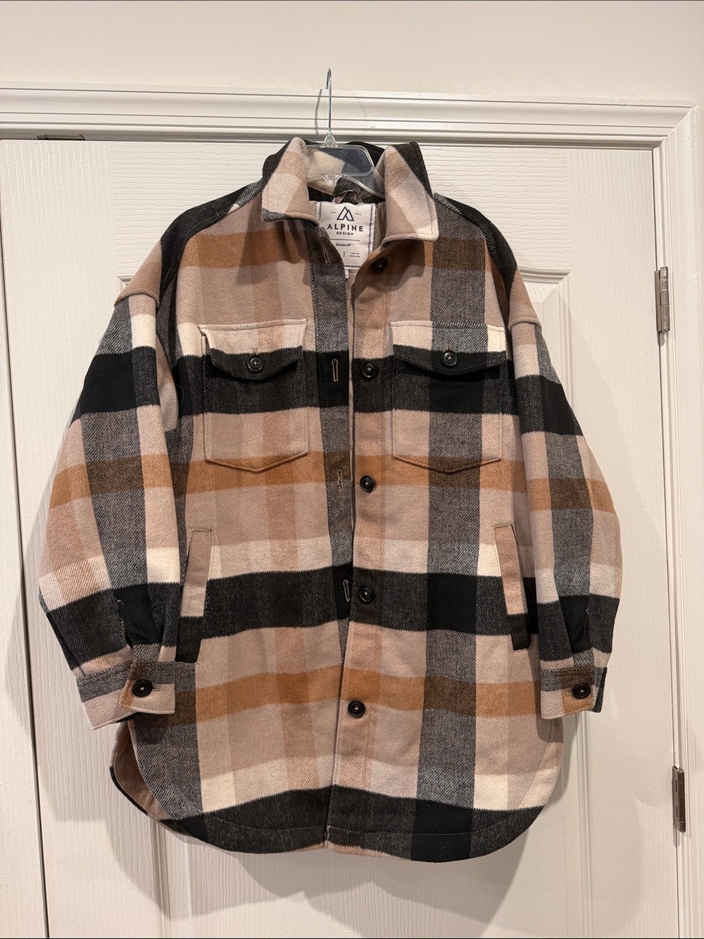 Alpine Plaid Button-Front Shacket in Tan, Black & Cream